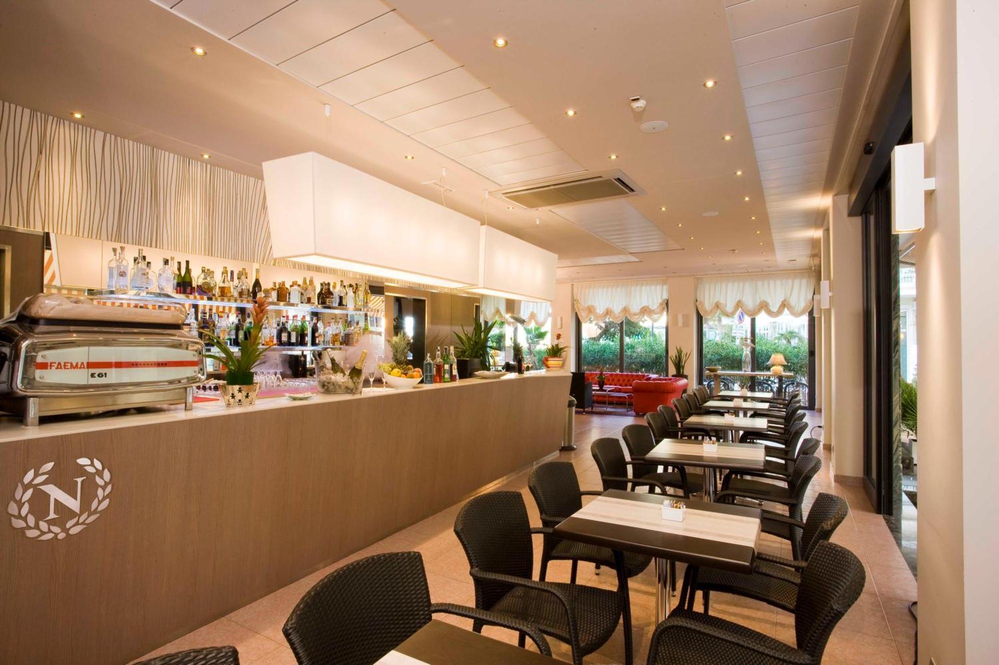 Hotel Napoleon Gabicce Mare Ngoại thất bức ảnh